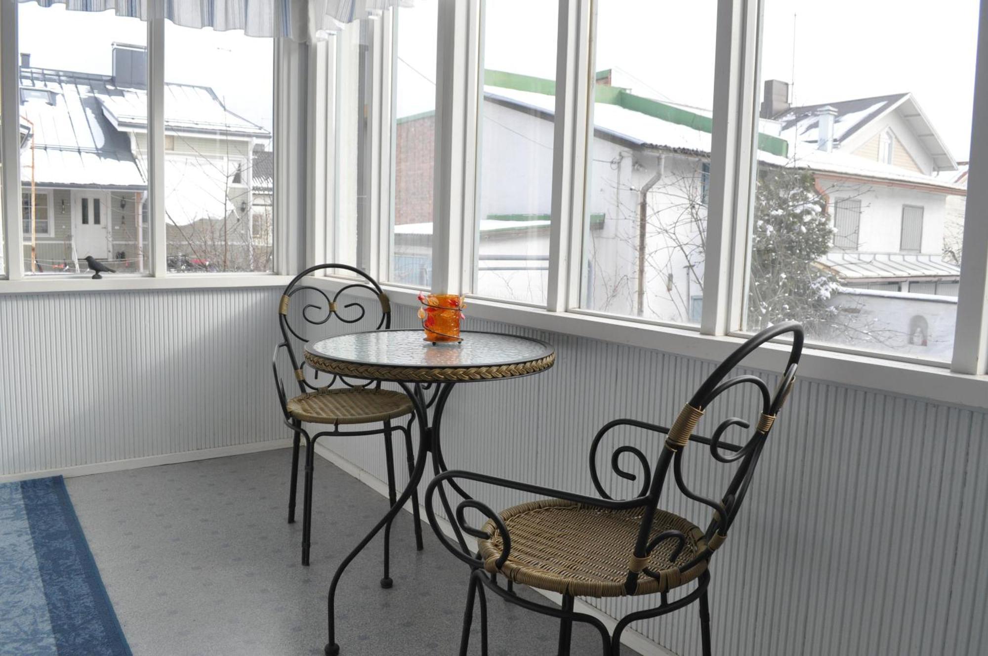 Apartment Hotel Kuukkarin Kortteeri Pori Esterno foto